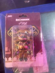 泰神 100% bearbrick