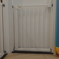 Babydan Baby Safety Gate LISE ASTA 嬰兒安全門欄 有兩個 廚房門欄 浴室門欄