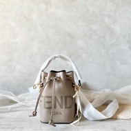 Tas Branded Wanita Fendi mini mont bucket taupe Original