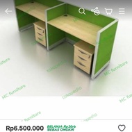 Kubikel / Partisi Kantor 2 staf + meja