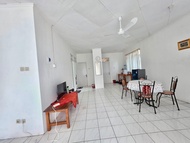 Rumah  m² dengan 1 kamar tidur dan 1 kamar mandi pribadi di Anyer (Mentari Beach Villa)