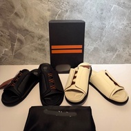 Z3GN4 TRIPLE STITCH SANDAL