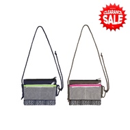 Queenbeer - Fraud Sling bag