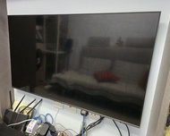 壞機有聲無畫Samsung 43Q61B 三星電視機 有底座 帶遙控