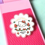 Hello Kitty襟章