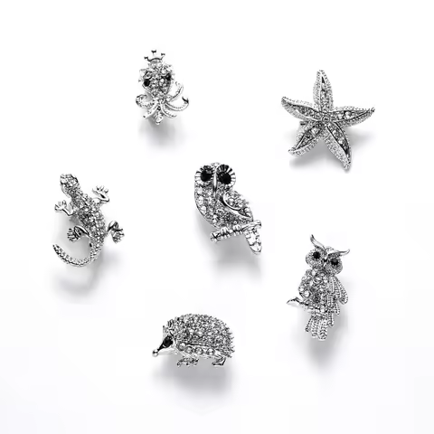 Lovely Crystal Rhinestone Animal Brooch Owl Hedgehog Starfish Clothes Lapel Pin For Women Jewelry Si