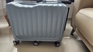 <限時特價>全新兒童座椅旅行行李箱