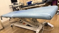 物理治療電動床