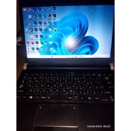 dynabook R73/W TOSHIBA