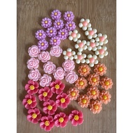 RM4.50/50 pieces : TF-501 - Resin - Bunga - Flower - 1.3 cm to 1.5 cm