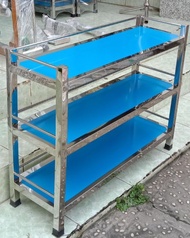 Kệ để dép 3 tầng tấm.Kích thước 25*75cm inox không rỉ trụ vuông 25mm mặt tấm dày dặnnhỏ gọn tiệ