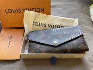 LV -Louis Vuitton Sarah wallet ( 桃紅色）