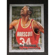 Topps Embossed 1994 Hakeem Olajuwon nba card