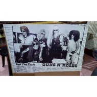 POSTER BAND GUNS N ROSES LINTANG B/W