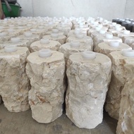 Marble erosion liquid soap dish