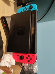 Nintendo Switch大電版Switch