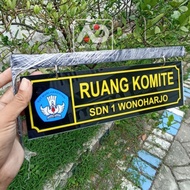 papan nama akrilik gantung papan nama kelas amirkelipkelip Murah