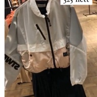New pull n bear jacket ecinos/
