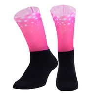 V28 Aero Anti-Slip Motif Socks