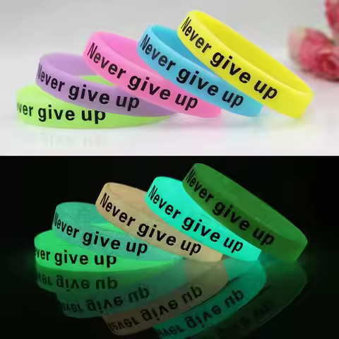 2pcs Never Give Up Silicone Wristband Glow in The Dark Rubber Band Luminous Bracelet Motivational Wr
