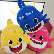 Baby SHARK Bag SIZE M & BABY SHARK Doll