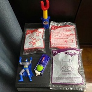 【6件$50】絕版全新及中古麥當勞開心樂園兒童餐DC正義聯盟英雄神奇女俠超人伸縮磁力夾沙灘飛碟飛盤蝙蝠俠回力車面具眼罩公仔小丑車玩具擺設收藏品 Mcdonald’s X DC Justice Leag