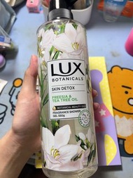 Lux 麗仕植萃香氛沐浴露-清新小蒼蘭