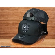 [DISCOUNT] Topi Unisex Hat RAIDERS NEW ERA TRUCKER Cap (Black)