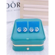 HHJ silver angel earrings