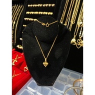 10k gold Heart Minimalist necklace