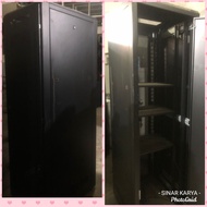 Close rack indorack rak server 42U Depth 600mm kondisi bekas panel box