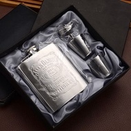 隨身不鏽鋼酒壺禮盒套裝 連2隻酒杯及漏斗 8oz Wine Flask Set T0805