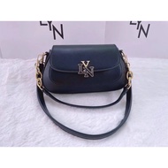 LYN   งานแท้ ( outlet )  มีบริการเก็บปลายทางค่ะ