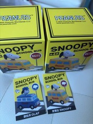 Snoopy School Bus 迴力車 (只剩olaf 同snoopy)