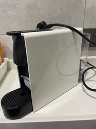 Nespresso c30 essenza mini