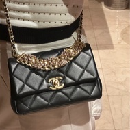 💎Chanel香奈兒｜新款黑金手提Trendy CC Handle woc｜98新芯片款