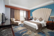 Serengeti Hotel
