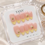 Cute bee nails