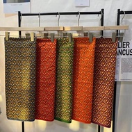 BATIK'SARONG❤️❤️❤️ขายดี ถูกที่สุด ผ้าถุง ผ้าลายไทย ราคาโรงงาน ผืนใหญ่ ผ้านิ่ม ไม่ลื่น ลายสวย ซับน้ำดี เย็บแล้ว 2 เมตร