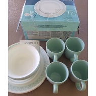 CORELLE 16pcs Set