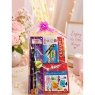 Hamper alat tulis students random design random alat tulis
