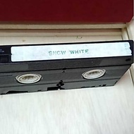 Black VHS tape "Snow White",video tape lama snow white,berfungsi VHS (Video Home System)
