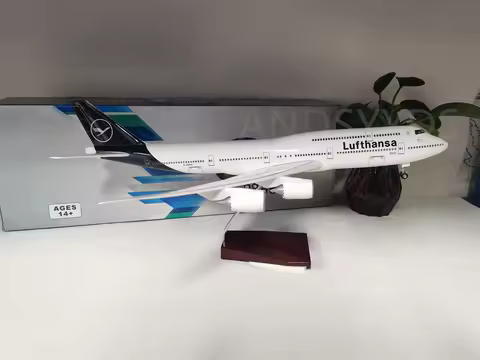 1/150 Scale Diecast Airplanes B747 Lufthansa 2024 New Plane Model with Wheel Landing Gear Collection