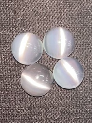 4 pcs มูนสโตนสีขาวตาแมว 5.66cts ทรงกลม 7มม. พลอยธรรมชาติ 100% White moonstone catseye 5.66cts 7mm ro