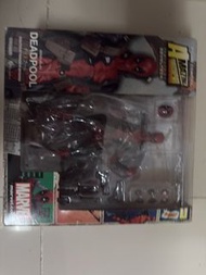中古 二手 斷劍鞘 海洋堂 死侍 amazing yamaguchi  deadpool 1.0