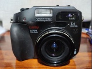 OLYMPUS C-7070 ccd camera in good working condition 跟i一電原裝相机袋 不跟义