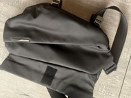 NIID R1 Urban sling bag