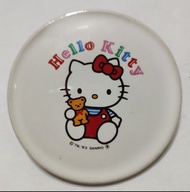 三麗鷗kitty1993抱熊瓷器杯蓋