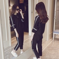 Women Sportwear Tracksuit/Baju Sukan wanita