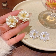 【coconut】Luxury Cream White Camellia Earrings BT089